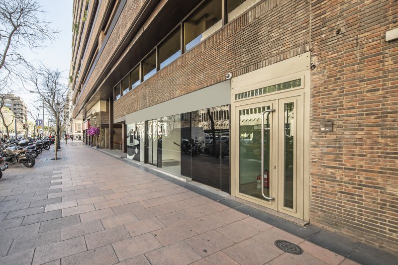 Retail Door Installation